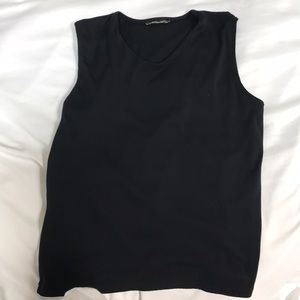 Black fitted tank (medium)